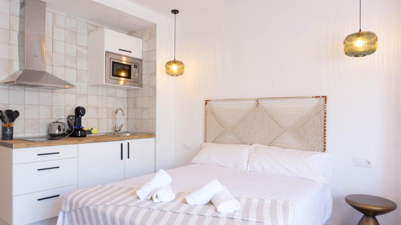 Apartment Carihuela Beach Malaga Torremolinos Exterior foto